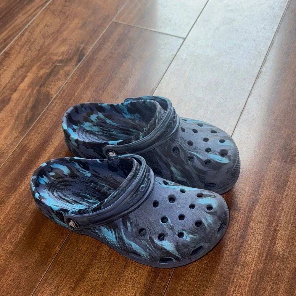 Boys crocs sandals - Picture 1 of 7